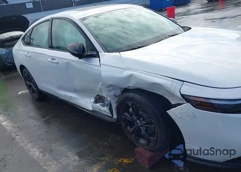 2025 Honda Accord Se z USA, uszkodzony, nr VIN 1HGCY1F43SA007027